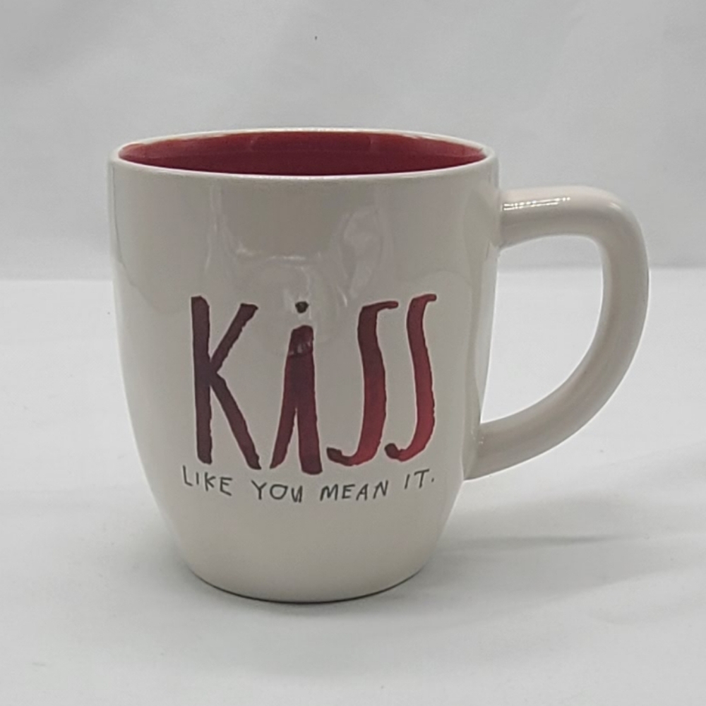Rae Dunn Artisan Collection Kiss Like You Mean It Mug